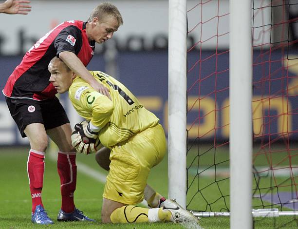 中的竞争是 中的竞争是