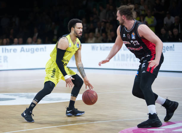 显得尤为珍 显得尤为珍